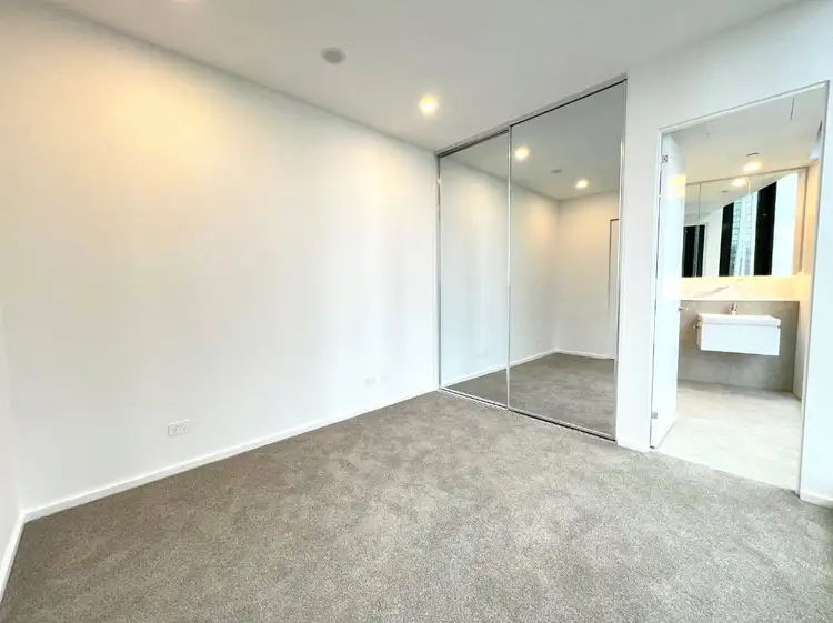 Fifth view of Homely apartment listing, 2501/81 City Road, Southbank VIC 3006