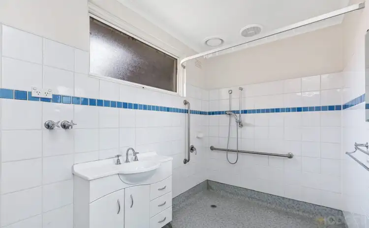 Seventh view of Homely unit listing, 2/261 Civic Parade, Altona VIC 3018