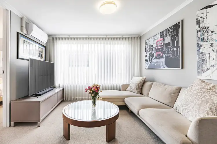 12/7-9 Farnham Court, Flemington VIC 3031