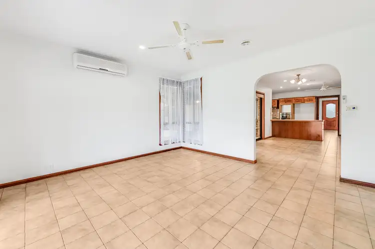 Fifth view of Homely house listing, 13 Orchid Court, Hoppers Crossing VIC 3029