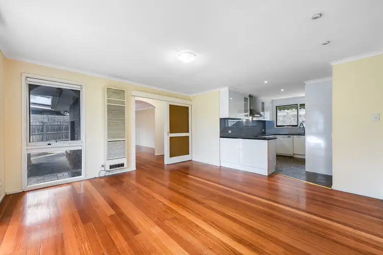 7 Raphael Court, Scoresby VIC 3179