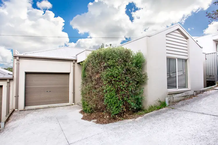 Main view of Homely townhouse listing, 3/417 Peel Street North, Black Hill VIC 3350