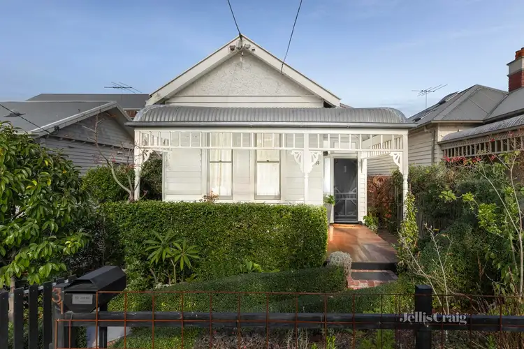 31 Elphin Street, Newport VIC 3015