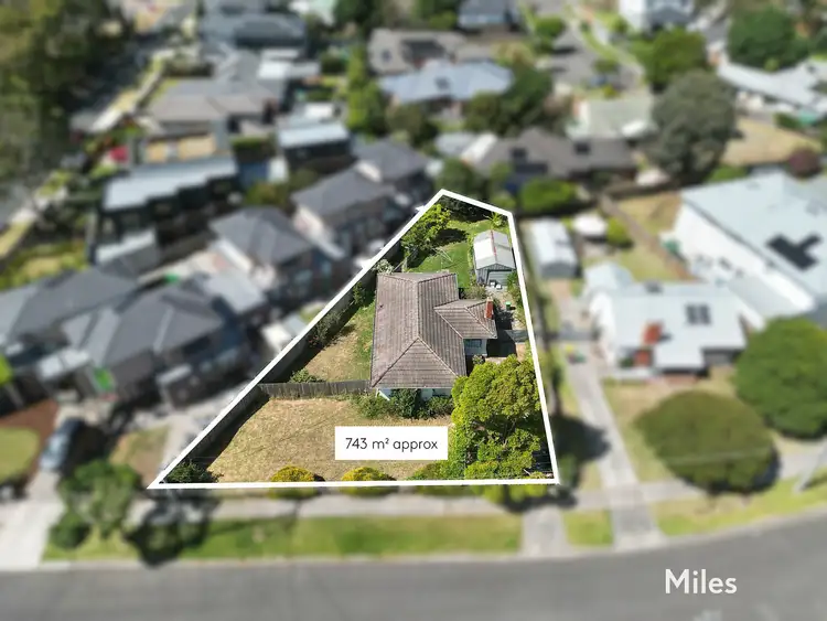 3 Carlyle Crescent, Bellfield VIC 3081