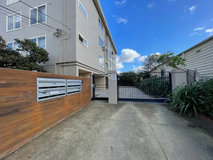 3/15 De Carle Street, Brunswick VIC 3056