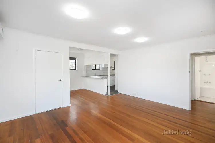 10 Belmar Avenue, Altona VIC 3018
