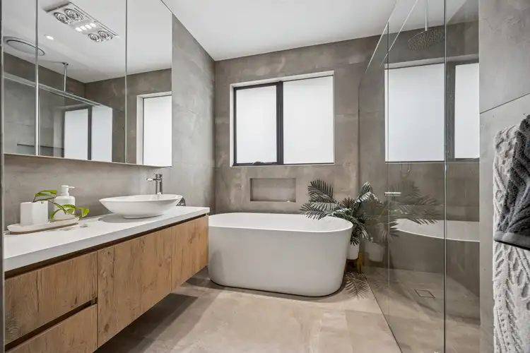 Fifth view of Homely townhouse listing, 33A Paschal Street, Bentleigh VIC 3204