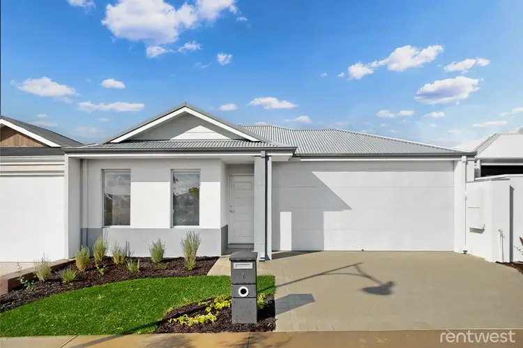 7 Preston Grv, South Guildford WA 6055