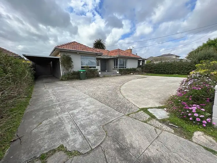 1009 North Road, Murrumbeena VIC 3163