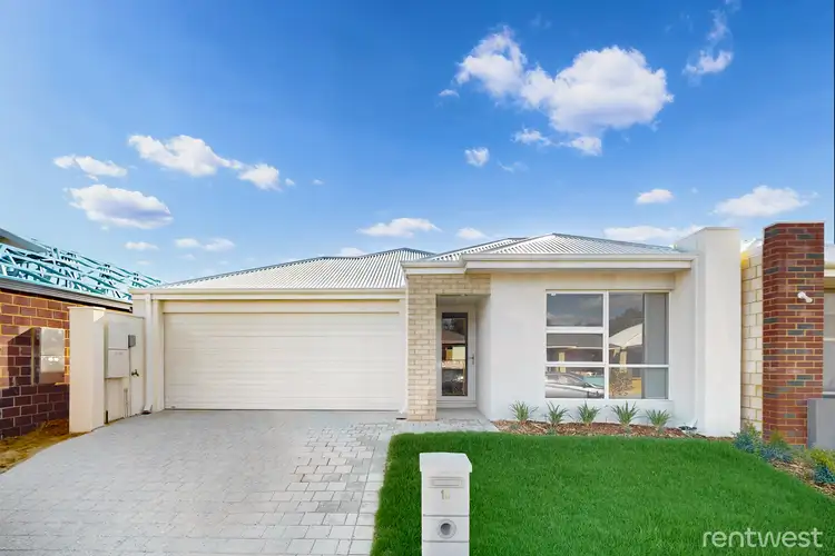 10 Speewah St, Hilbert WA 6112