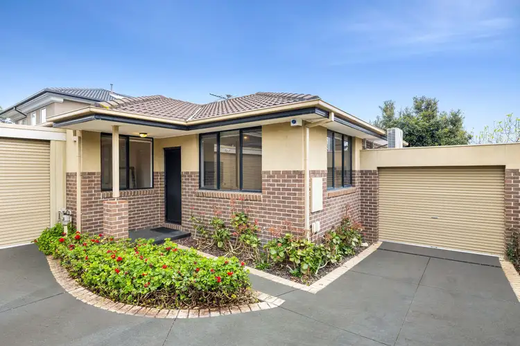 2/3 Mitchell Avenue, Ashwood VIC 3147