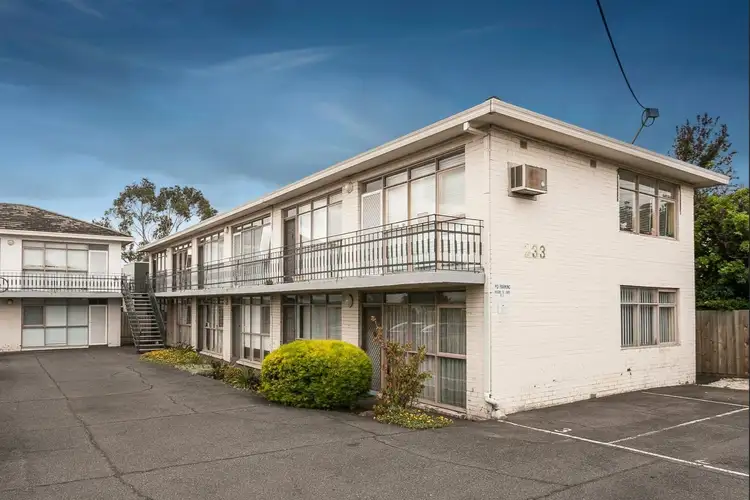 13/233 Station Street, Fairfield VIC 3078
