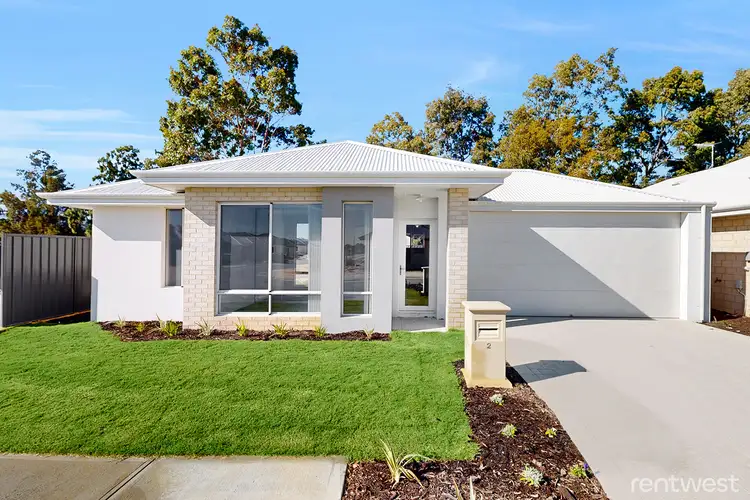 2 Flannigan Approach, Champion Lakes WA 6111