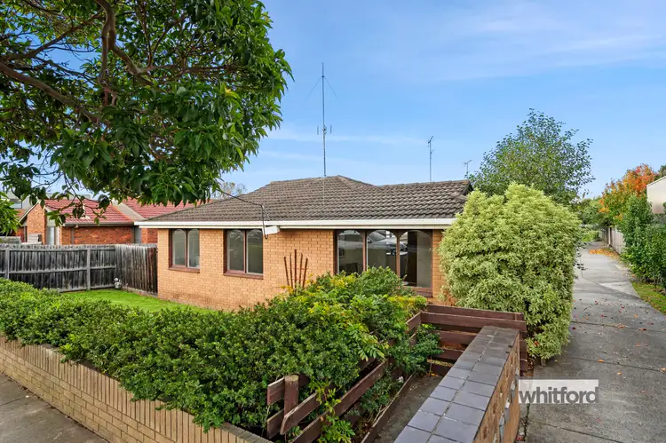 1/349 Pakington Street, Newtown VIC 3220