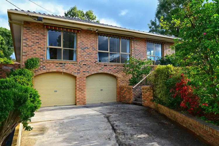 4 Regal Court, Glen Waverley VIC 3150