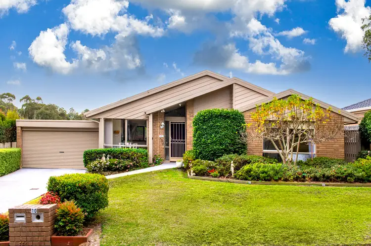 10 Canowindra Close, Vermont South VIC 3133