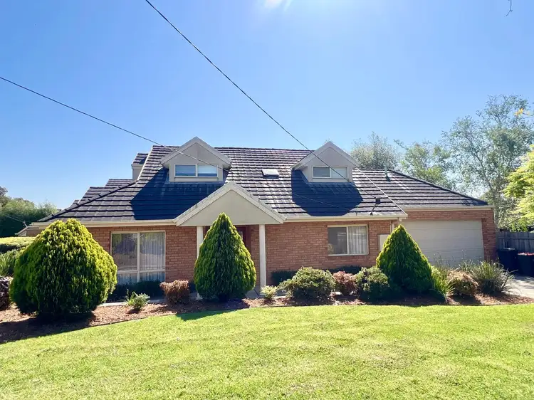 77 Leicester Avenue, Glen Waverley VIC 3150