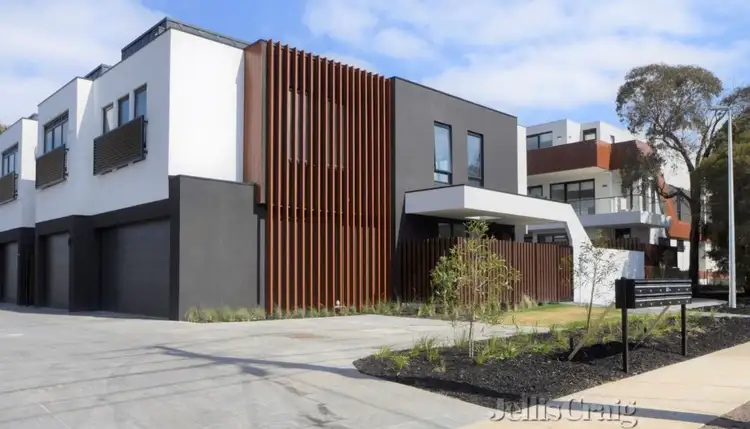 8/13 Renver Road Road, Clayton VIC 3168