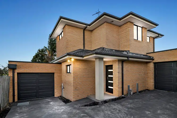 2/12 Leroux Street, Oakleigh VIC 3166