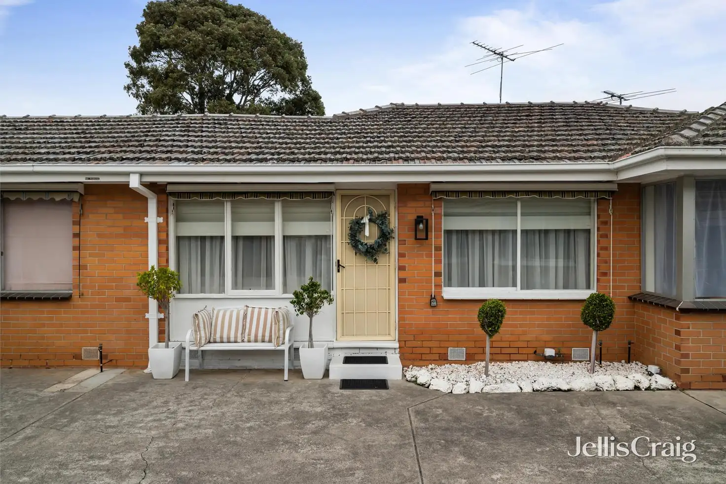 Main view of Homely unit listing, 2/3 Coles Court, Beaumaris VIC 3193