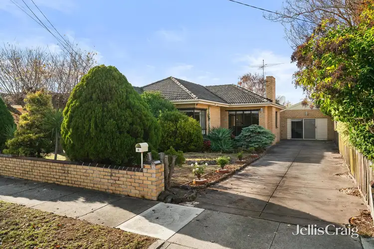 6 Bray Court, Bentleigh East VIC 3165