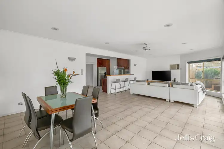 Fourth view of Homely house listing, 6 Bray Court, Bentleigh East VIC 3165