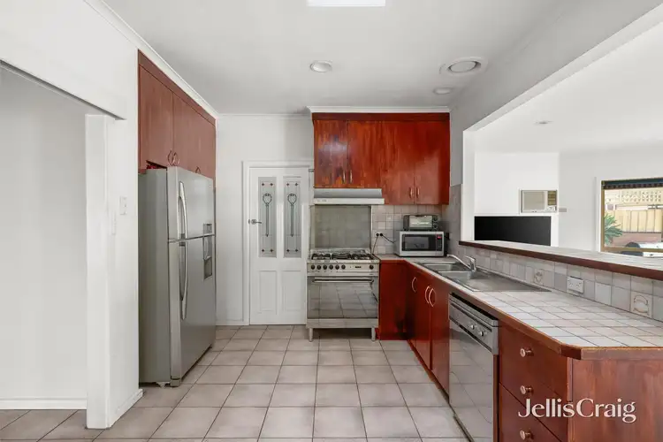 Sixth view of Homely house listing, 6 Bray Court, Bentleigh East VIC 3165