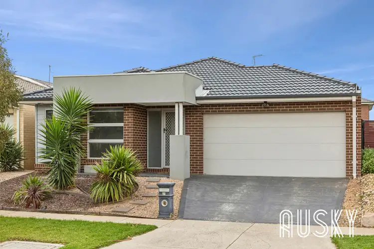 27 Aldinga Avenue, Point Cook VIC 3030