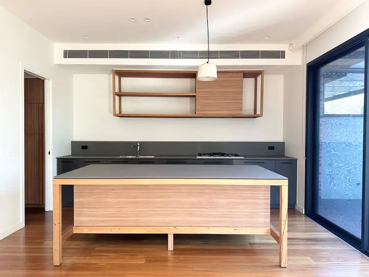 224 Beavers Road, Northcote VIC 3070
