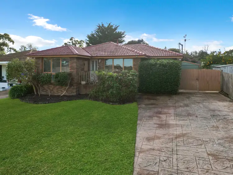 13 Bradley Terrace, Narre Warren VIC 3805