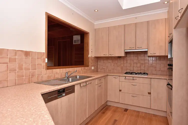 1 Franklin Court, Glen Waverley VIC 3150