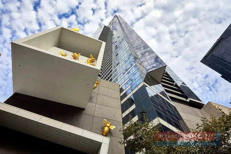 2208/7 Riverside Quay, Southbank VIC 3006