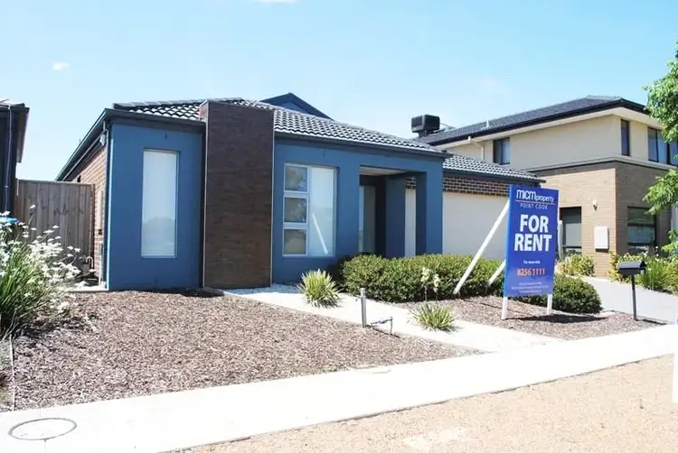 16 Essence Lane, Point Cook VIC 3030