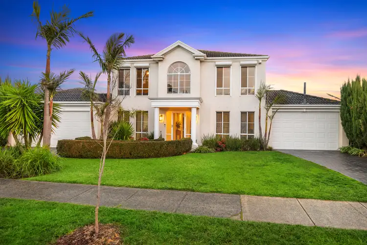 33 Nimblefoot Way, Lilydale VIC 3140