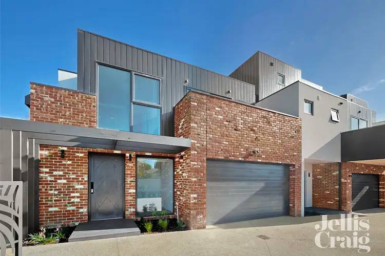 1/3 Duckmanton Court, Bentleigh East VIC 3165