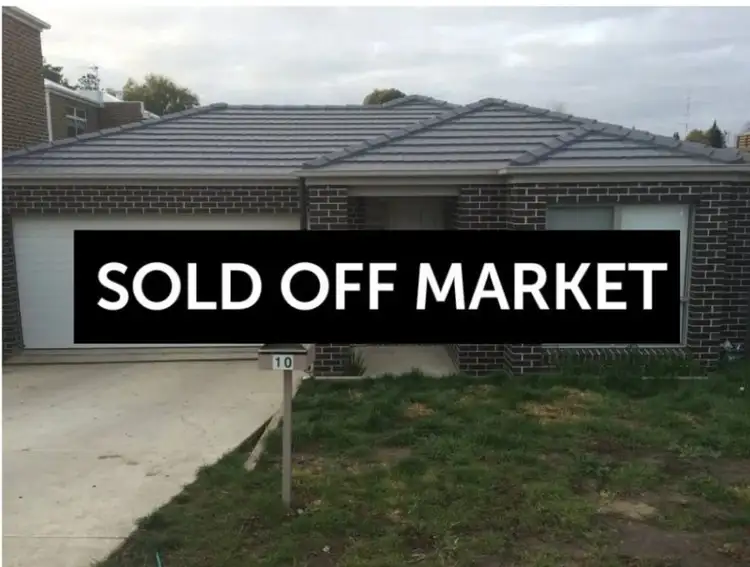 10 Stanbury Avenue, Canadian VIC 3350