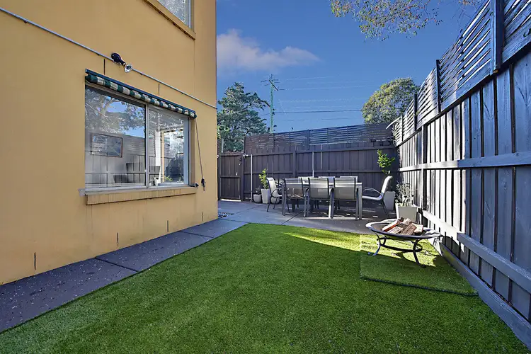 12/1219 Centre Road, Oakleigh South VIC 3167