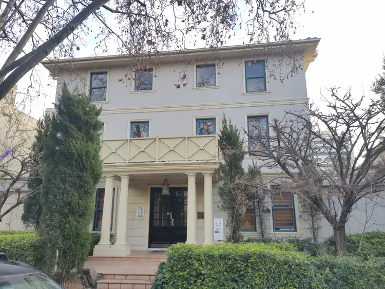 13/15 Acland Street, St Kilda VIC 3182