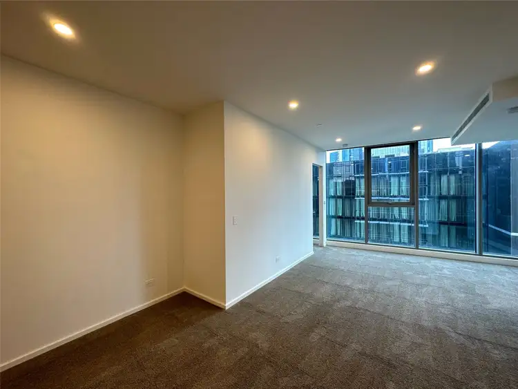 2006/81 City Road, Southbank VIC 3006