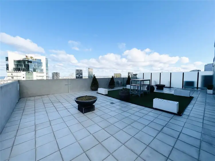 2706/63 Whiteman Street, Southbank VIC 3006
