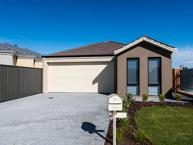 14 Kennedia Entrance, Dayton WA 6055