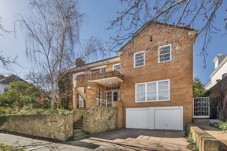 2A Kilsyth Avenue, Toorak VIC 3142
