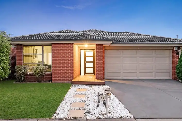 92 Glenelg Street, Clyde North VIC 3978