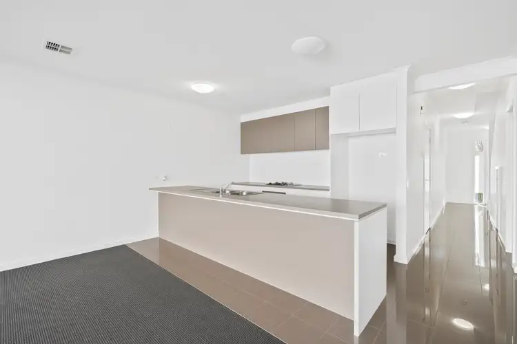 25 Ellis Park Avenue, Mulgrave VIC 3170