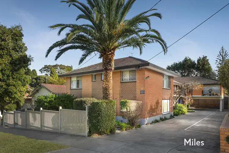 Fourth view of Homely apartment listing, 1/6 Linton Street, Ivanhoe VIC 3079