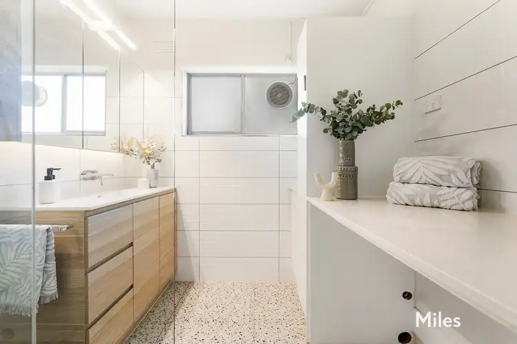 Sixth view of Homely apartment listing, 1/6 Linton Street, Ivanhoe VIC 3079