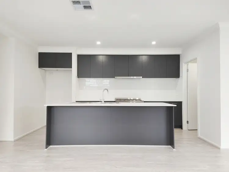4 Thrive Crescent, Diggers Rest VIC 3427
