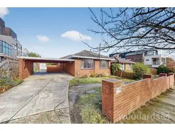 112 Manningham Road, Bulleen VIC 3105