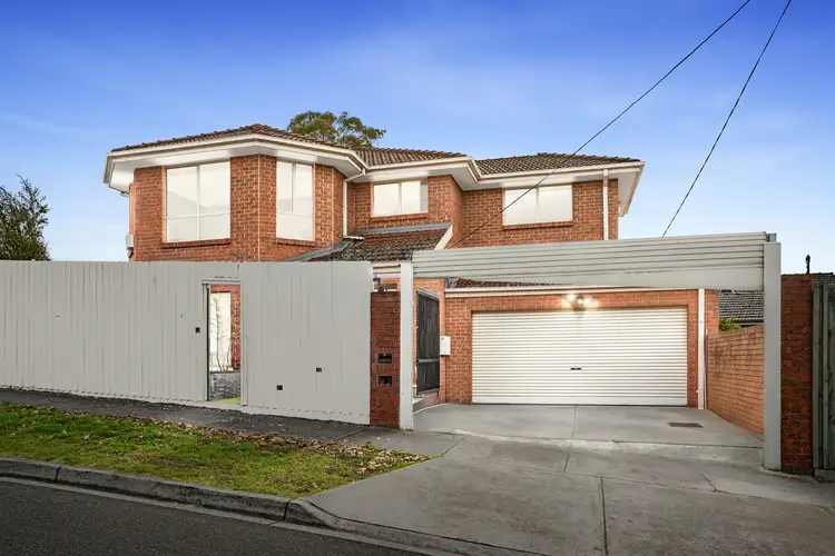 11 Middle Road, Malvern East VIC 3145