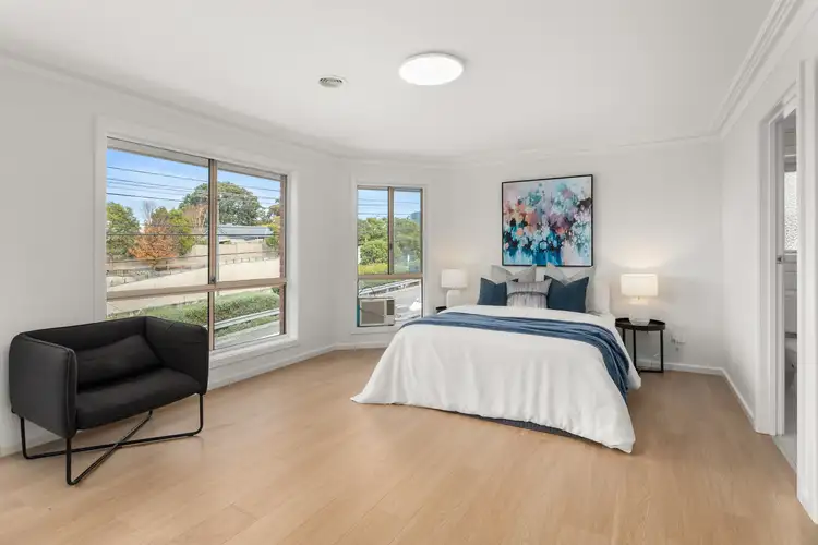 11 Middle Road, Malvern East VIC 3145